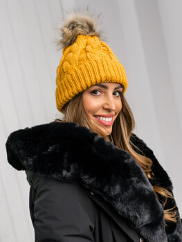 Camelowa czapka zimowa damska z pomponem Denley M1